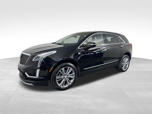 Certified 2023 Cadillac XT5 Premium Luxury AWD/4WD image 29