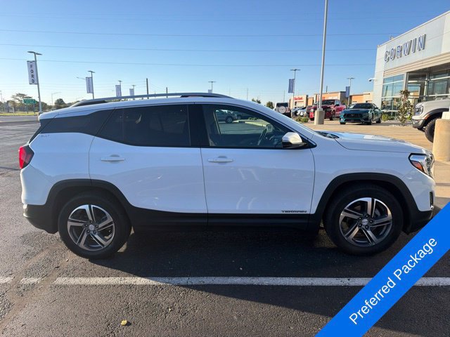 Used 2020 GMC Terrain SLT w/ Preferred Package FWD image 3
