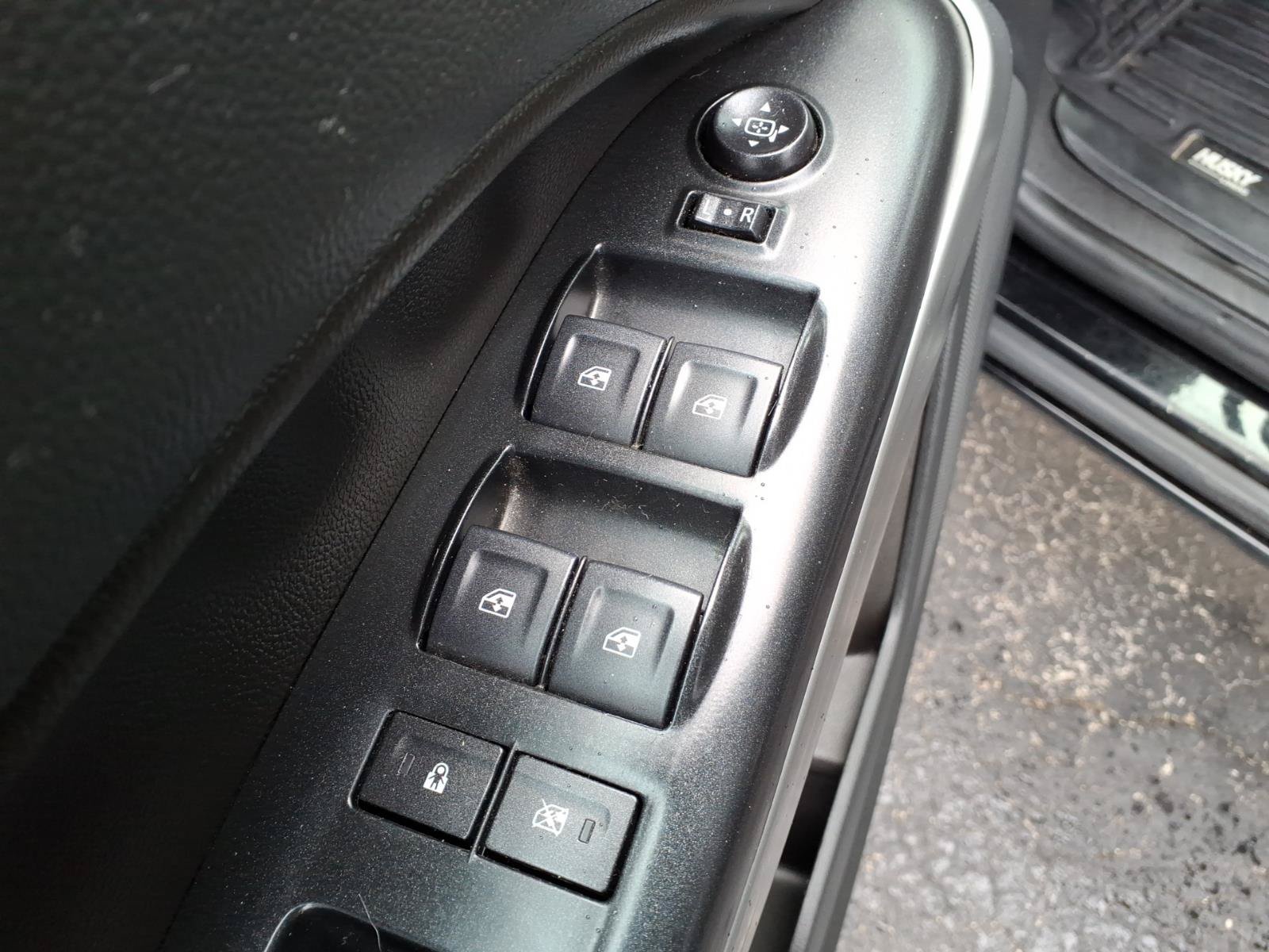 Used 2022 Chevrolet Colorado LT w/ LT Convenience Package AWD/4WD image 18