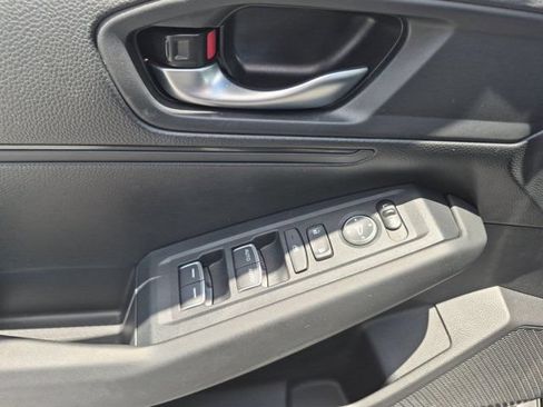 Used 2025 Honda Accord LX image 13