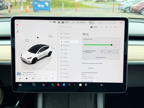 Used 2022 Tesla Model Y Long Range image 56