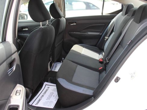 Used 2025 Nissan Versa SV FWD image 14