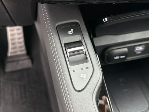 Used 2024 Kia Telluride SX image 34