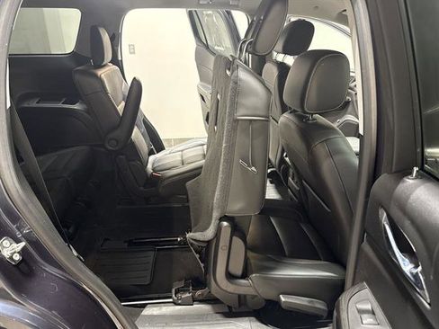 Used 2018 GMC Acadia SLT image 25