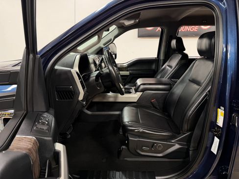 Used 2019 Ford F250 Lariat w/ Lariat Ultimate Package AWD/4WD image 13