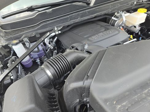 New 2026 RAM 2500 Laramie w/ Night Edition AWD/4WD image 22