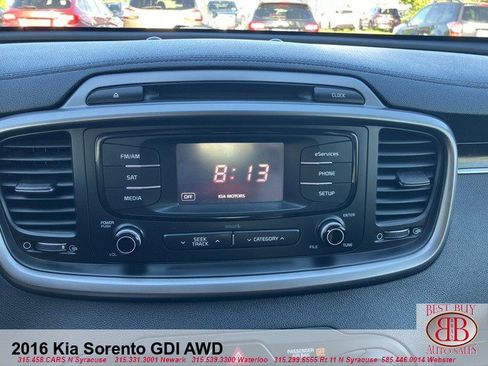 Used 2016 Kia Sorento AWD w/ LX Convenience Package image 9