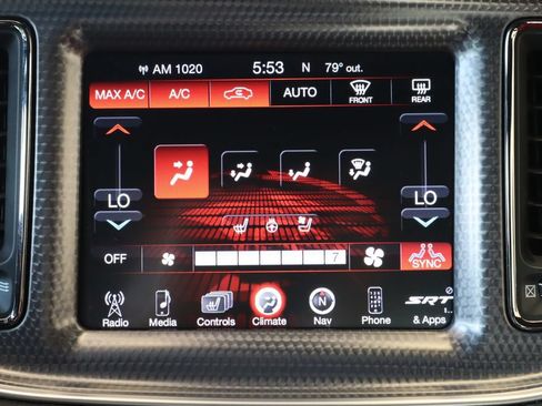 Used 2015 Dodge Challenger SRT Hellcat RWD image 19