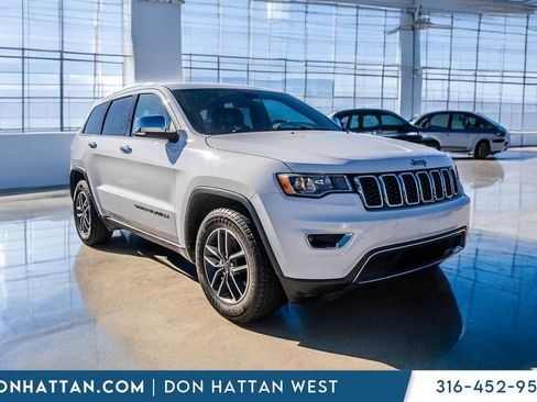 Used 2019 Jeep Grand Cherokee Limited image 33