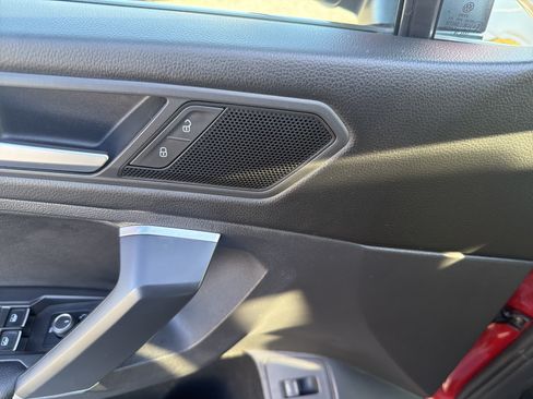 Certified 2020 Volkswagen Tiguan SEL AWD/4WD image 8