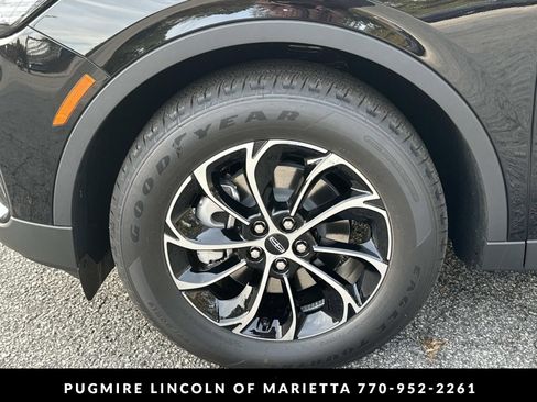 New 2026 Lincoln Nautilus Premier w/ Equipment Group 102A AWD/4WD image 11