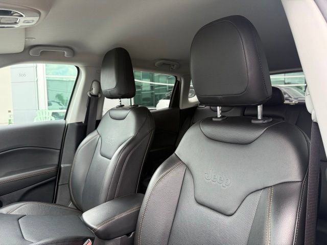 Used 2021 Jeep Compass Limited w/ Elite Exterior Group AWD/4WD image 13