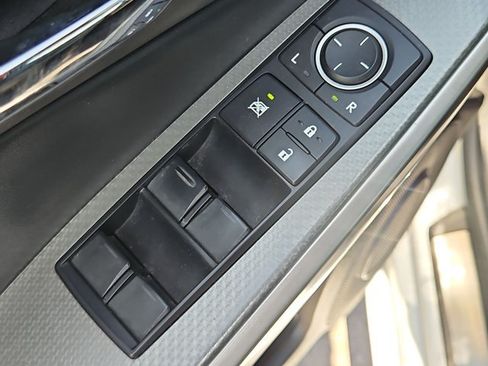 Used 2014 Lexus IS 350 AWD w/ F Sport Package image 11
