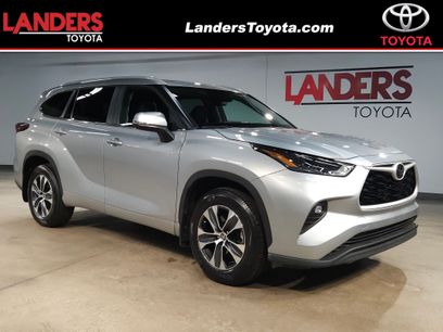 Certified 2025 Toyota Highlander XLE