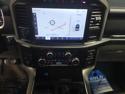 Used 2023 Ford F150 Limited image 14