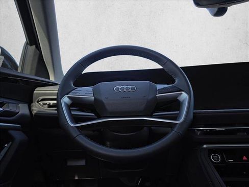 New 2025 Audi Q5 Premium image 19
