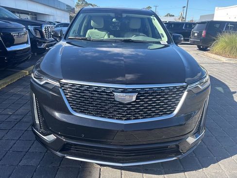 Certified 2024 Cadillac XT6 Premium Luxury w/ LPO, Floor Liner Package FWD image 6