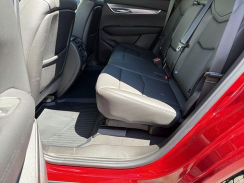 New 2026 Cadillac XT5 Luxury w/ LPO, Floor Liner Package AWD/4WD image 15