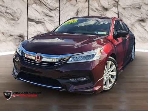 Used 2016 Honda Accord Sport image 3
