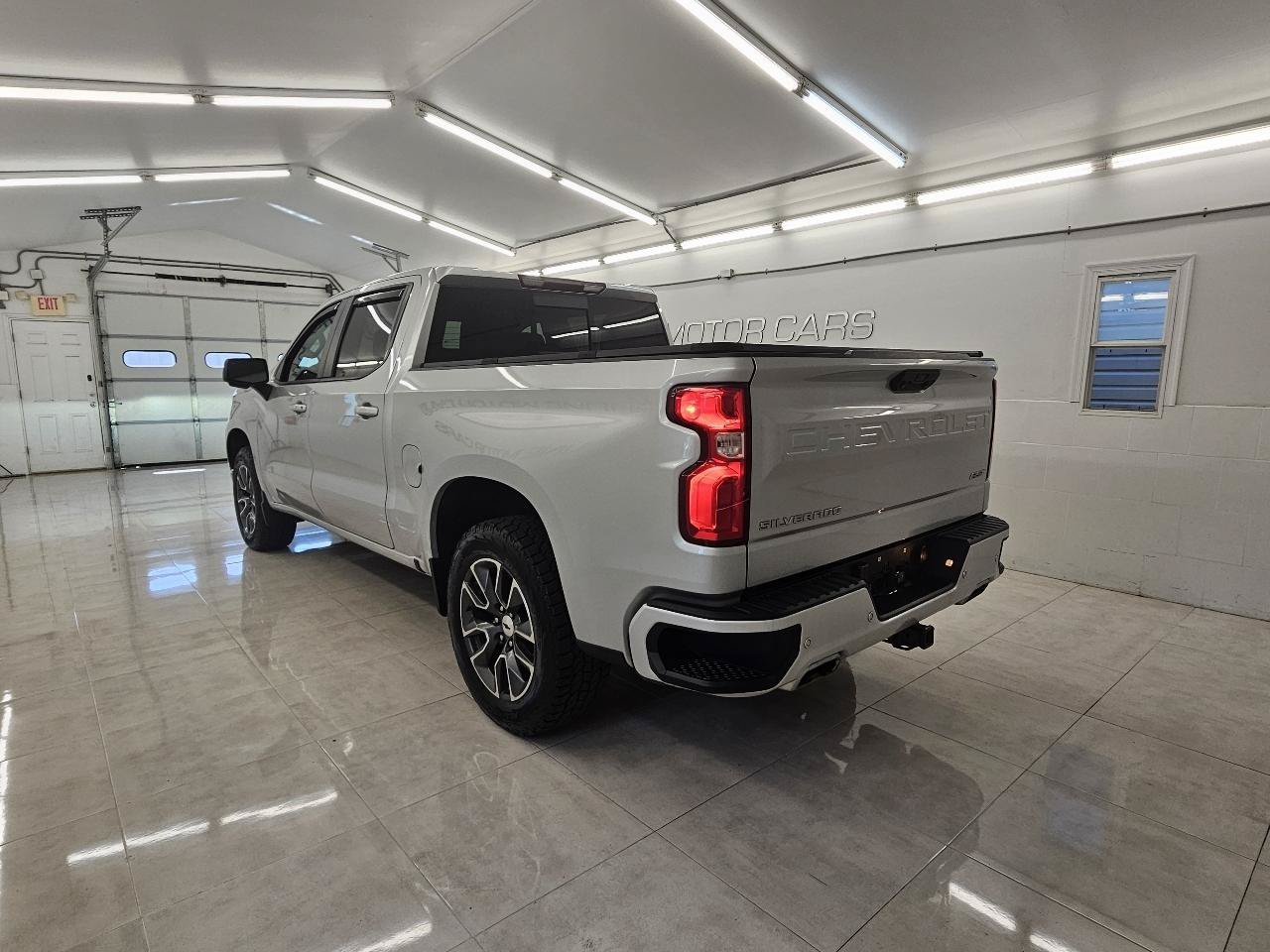 Used 2022 Chevrolet Silverado 1500 RST w/ RST All Star Premium Package AWD/4WD image 5