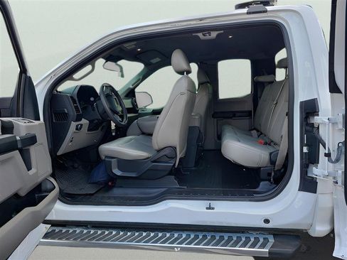 Used 2019 Ford F150 XL w/ XL Power Equipment Group AWD/4WD image 8