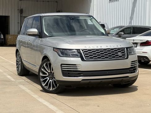 Used 2018 Land Rover Range Rover Supercharged AWD/4WD image 1