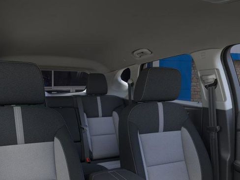 New 2025 Chevrolet Blazer LT w/ LPO, Black Grille Bar Package image 51