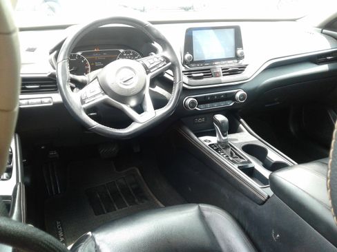 Used 2021 Nissan Altima 2.5 SR image 12