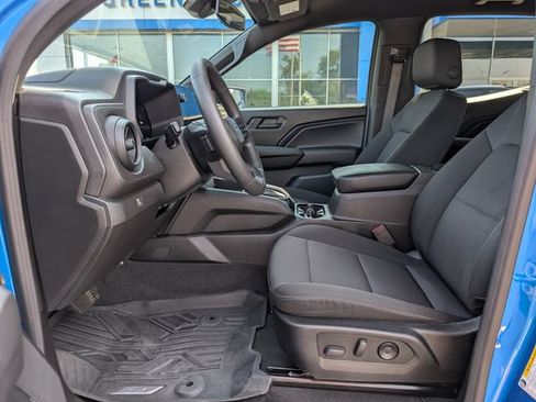 Used 2024 Chevrolet Colorado Trail Boss AWD/4WD image 10