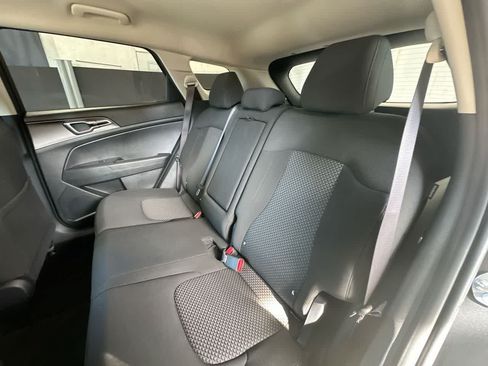 Used 2026 Kia Sportage LX FWD image 22