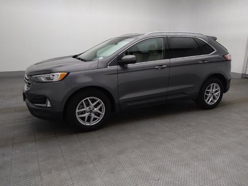 Used 2021 Ford Edge SEL w/ Convenience Package image 2