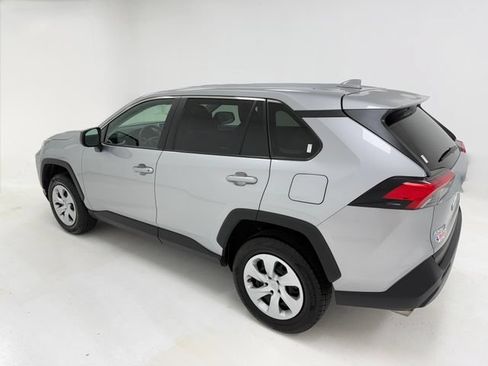 Used 2025 Toyota RAV4 LE FWD image 37