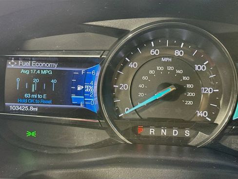 Used 2016 Ford Explorer XLT w/ Equipment Group 202A FWD image 14