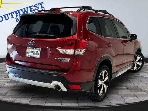 Used 2020 Subaru Forester Touring AWD/4WD image 7