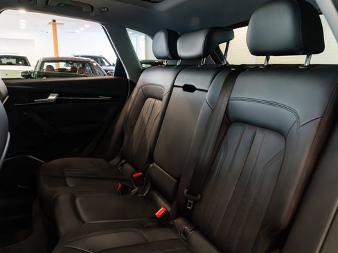 Used 2018 Audi Q5 2.0T Premium Plus w/ Premium Plus Package AWD/4WD image 20