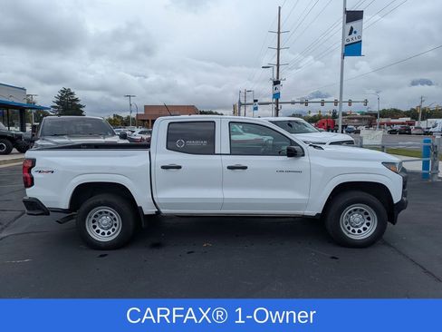 Used 2023 Chevrolet Colorado W/T w/ Safety Package AWD/4WD image 2