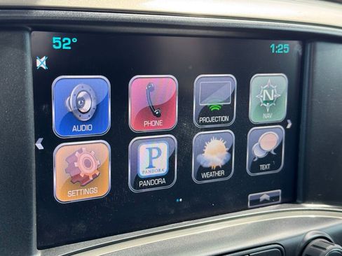 Used 2016 Chevrolet Silverado 1500 High Country w/ High Country Premium Package image 3