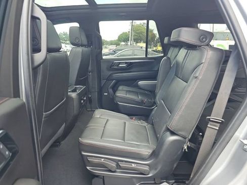 Used 2025 Chevrolet Tahoe RST w/ Comfort Package AWD/4WD image 3