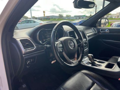 Used 2018 Jeep Grand Cherokee Limited w/ Trailer Tow Group IV image 15