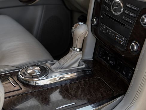 Used 2016 INFINITI QX80 2WD w/ Driver's Assistance Package image 26