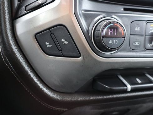 Used 2018 Chevrolet Silverado 1500 LTZ image 14