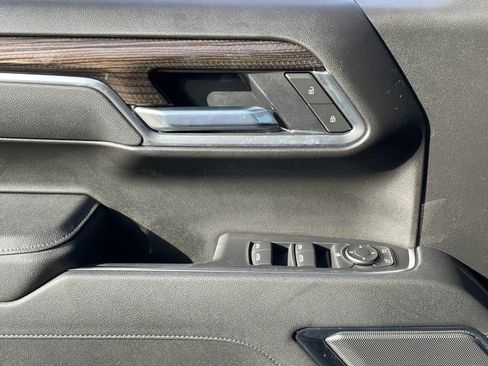 Used 2025 Chevrolet Silverado 1500 LT Trail Boss image 24