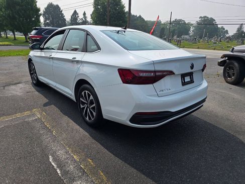 Used 2022 Volkswagen Jetta S FWD image 5