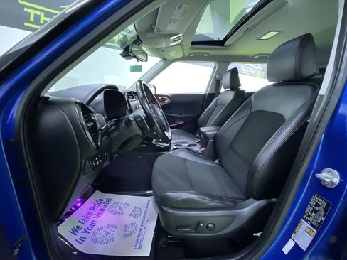 Used 2020 Kia Soul GT-Line Turbo image 17