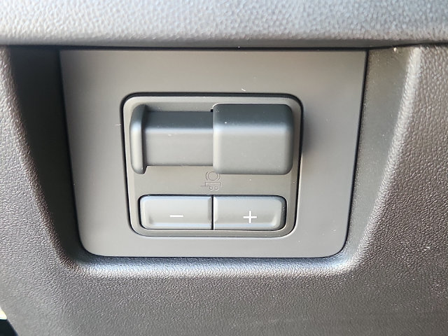 New 2026 GMC Canyon Elevation RWD image 16
