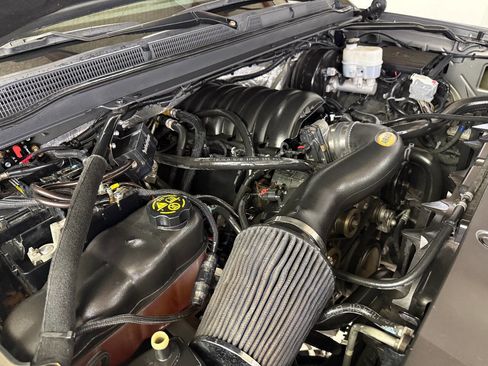 Used 2018 GMC Yukon XL Denali w/ Denali Ultimate Package image 94