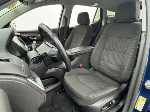 Used 2020 GMC Terrain SLE w/ Driver Convenience Package image 16