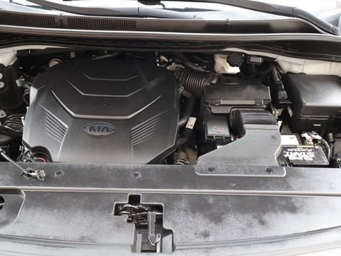 Used 2020 Kia Sedona SX FWD image 54