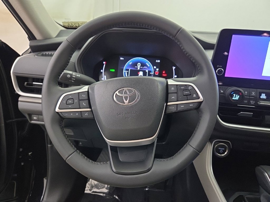 Used 2026 Toyota Grand Highlander AWD Hybrid image 36
