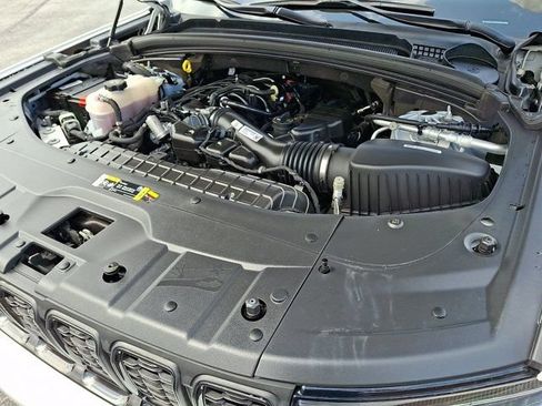 Certified 2023 Jeep Grand Cherokee Altitude AWD/4WD image 32